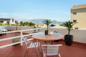 Nautica Apartments